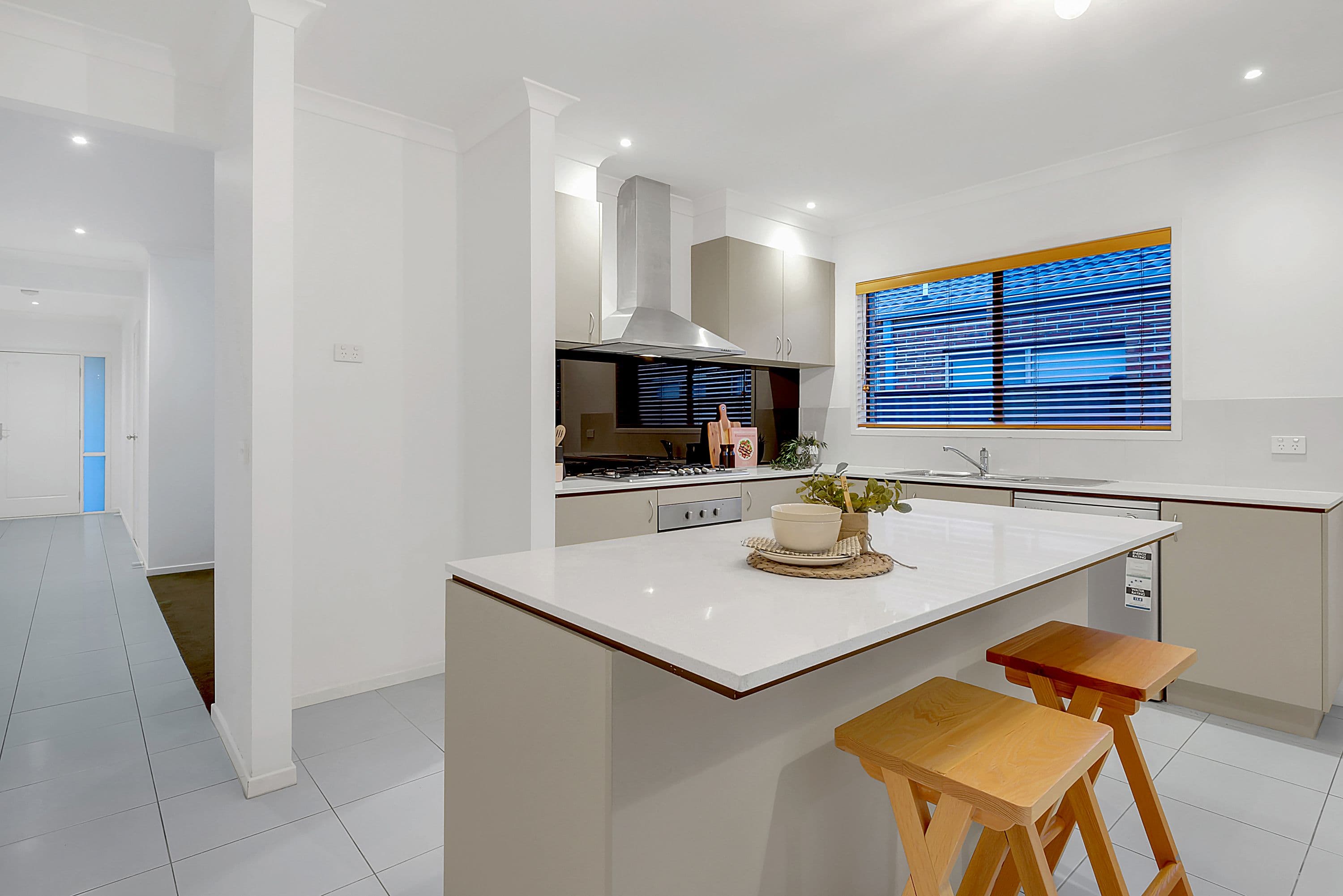 10 Eminence Way, Craigieburn VIC 3064, Craigieburn - Thumbnail 7