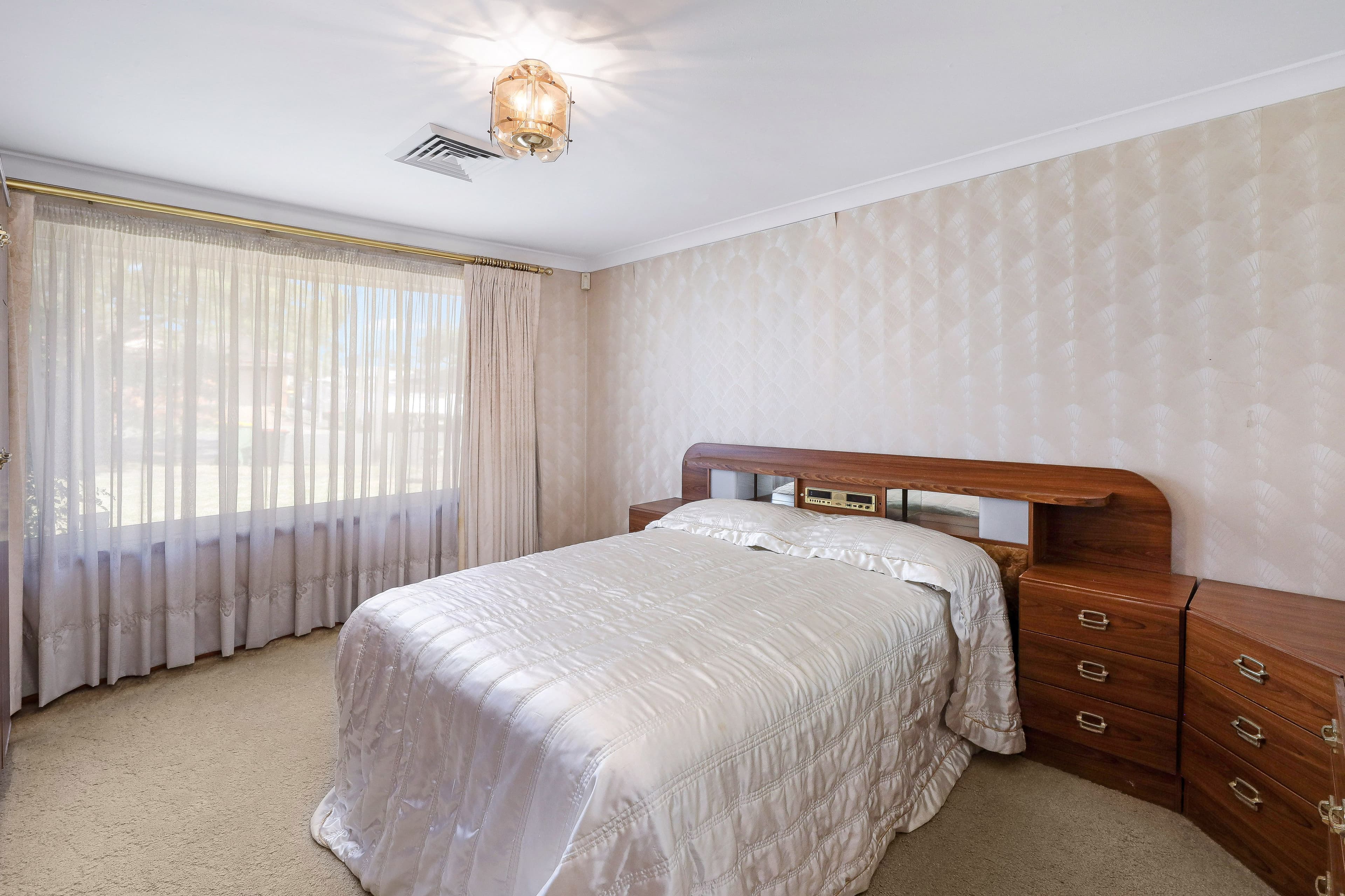 22 Bromley Avenue, Greenacre NSW 2190, Greenacre - Thumbnail 7