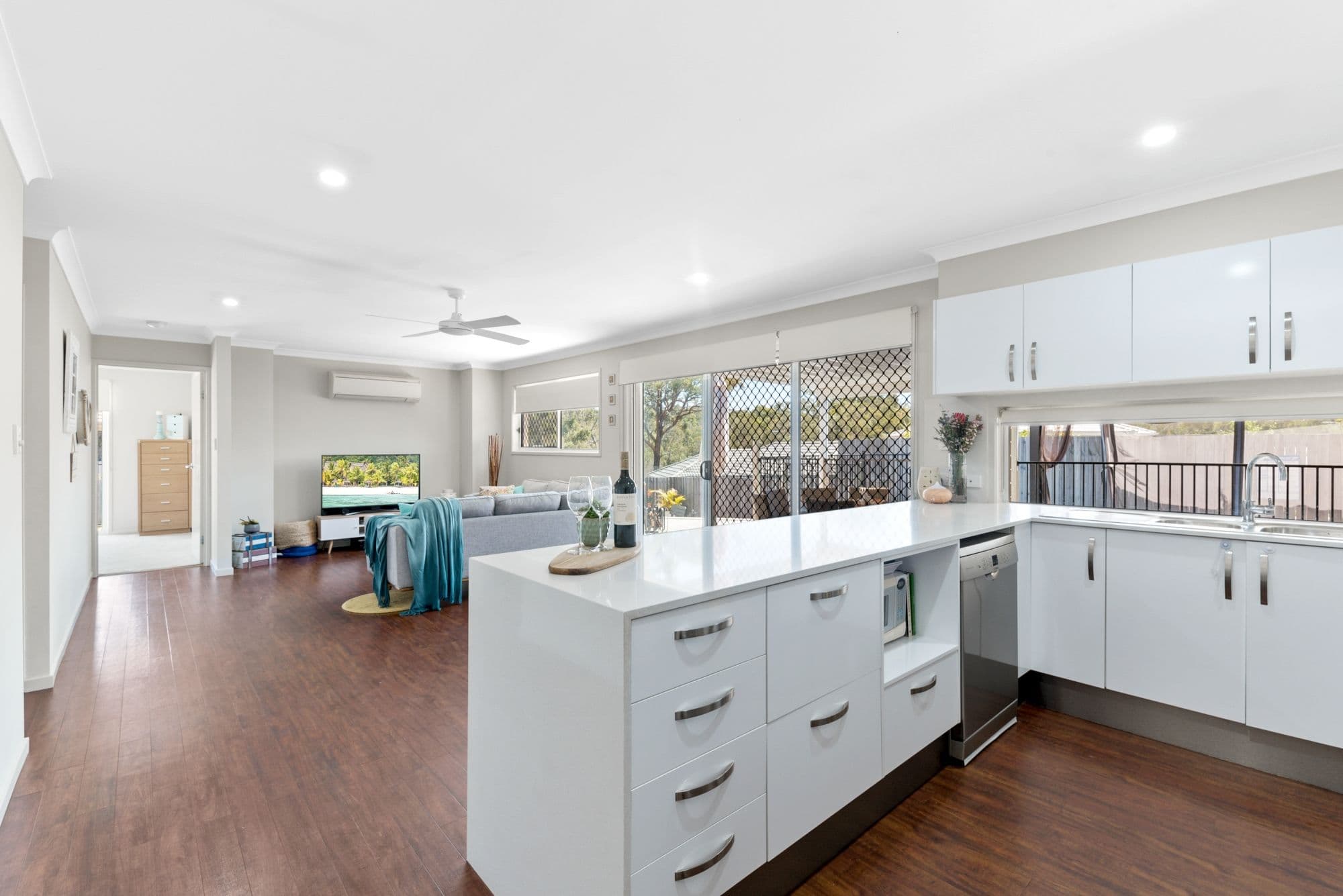 48 Pademelon Circuit, North Lakes QLD 4509, North Lakes - Thumbnail 3