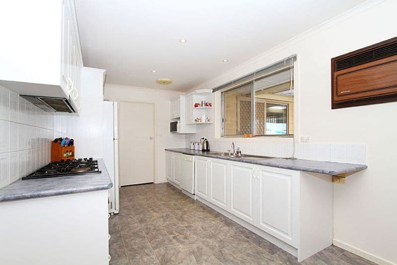 36 Beaumont Crescent, LALOR VIC 3075, Lalor - Thumbnail 3