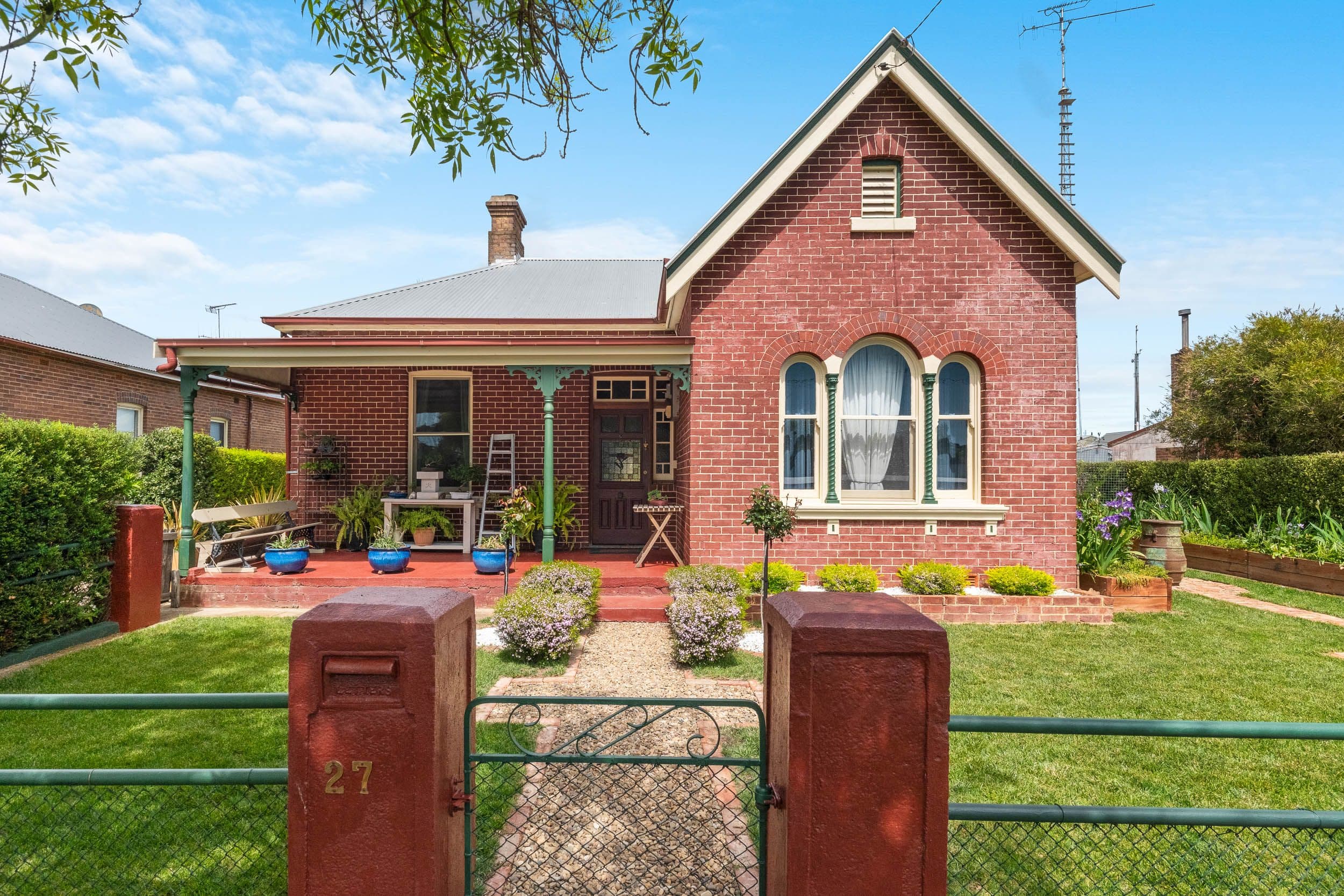 27 Robertson Street, Crookwell NSW 2583, Crookwell - Image 1