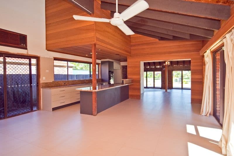 20 Gregory Drive, CARRARA QLD 4211, Carrara - Thumbnail 2