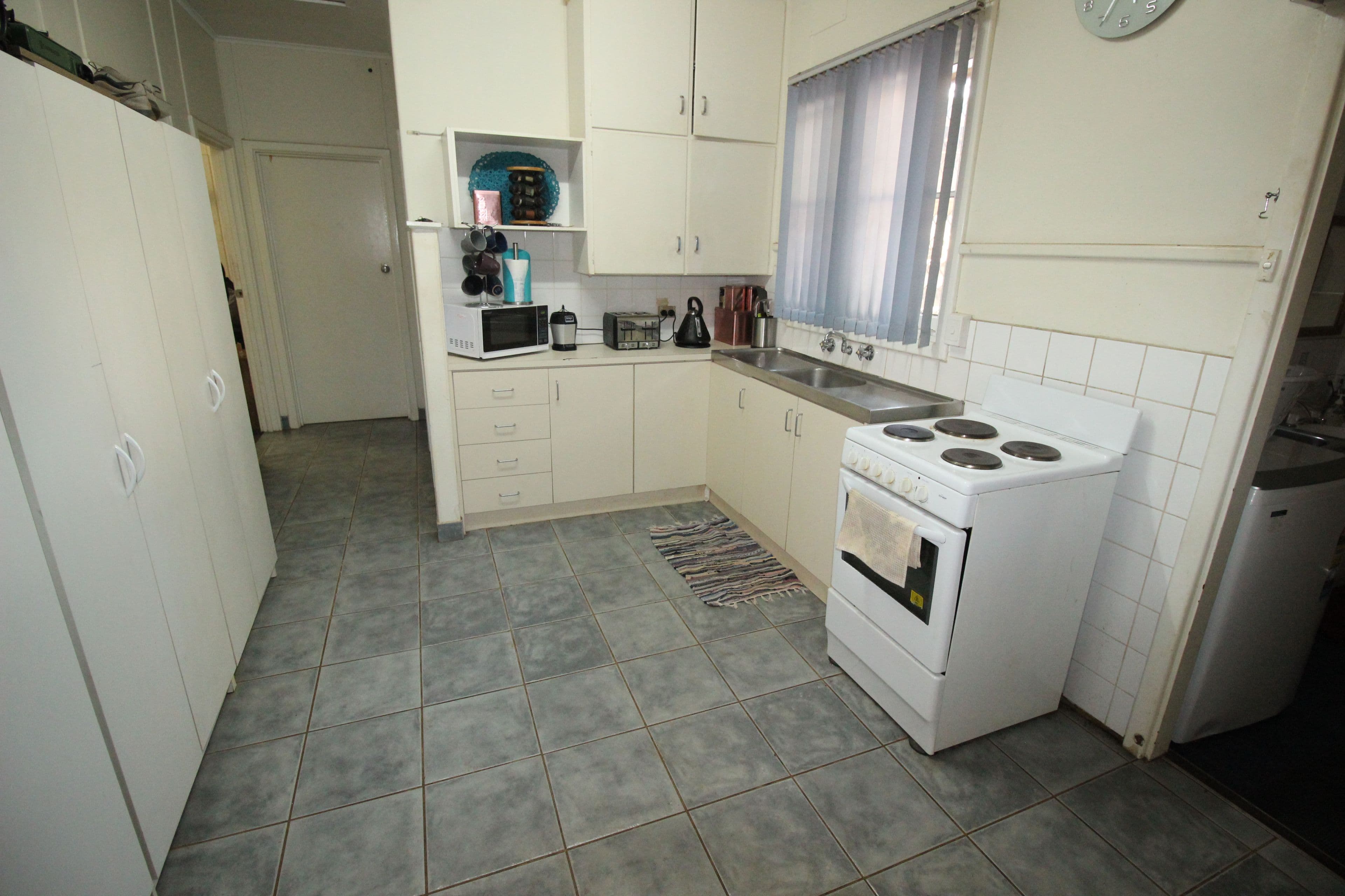 36 Roberts, South Hedland WA 6722, South Hedland - Thumbnail 3