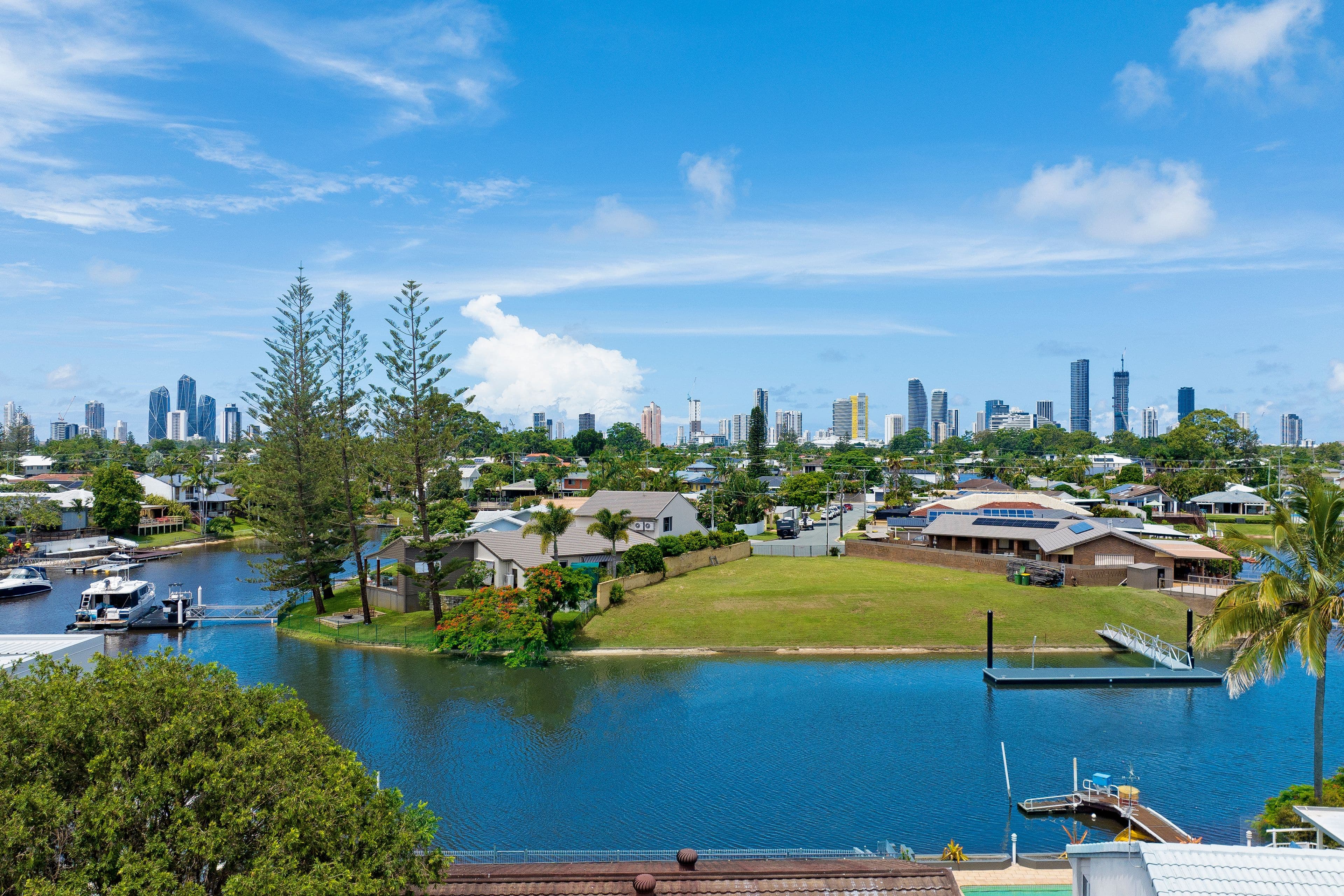 33 Sophie Avenue, Broadbeach Waters QLD 4218, Broadbeach Waters - Image 1