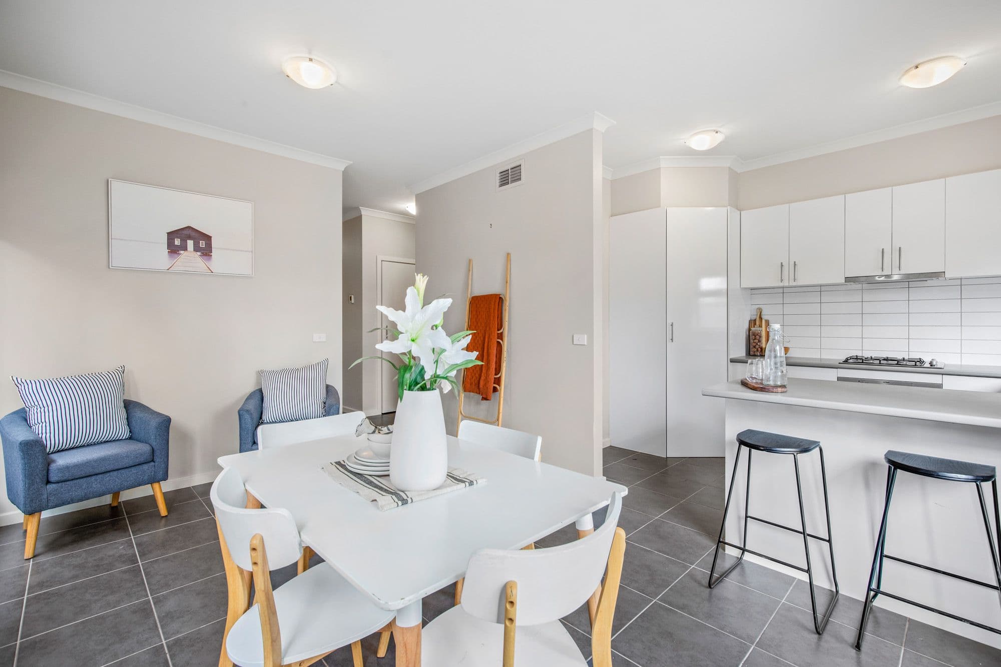 43 Latham Street, Werribee VIC 3030, Werribee - Thumbnail 2