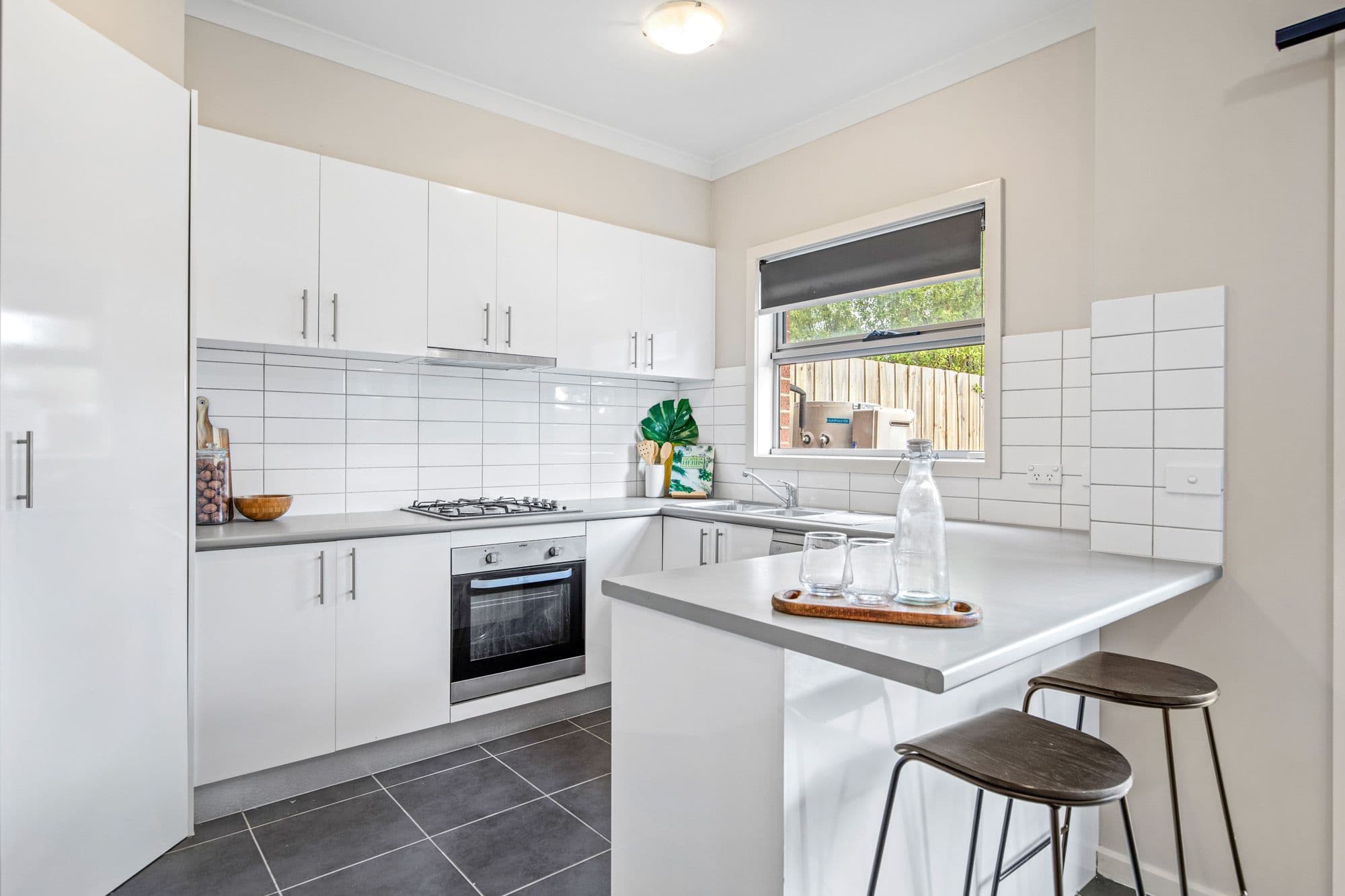 43 Latham Street, Werribee VIC 3030, Werribee - Thumbnail 3