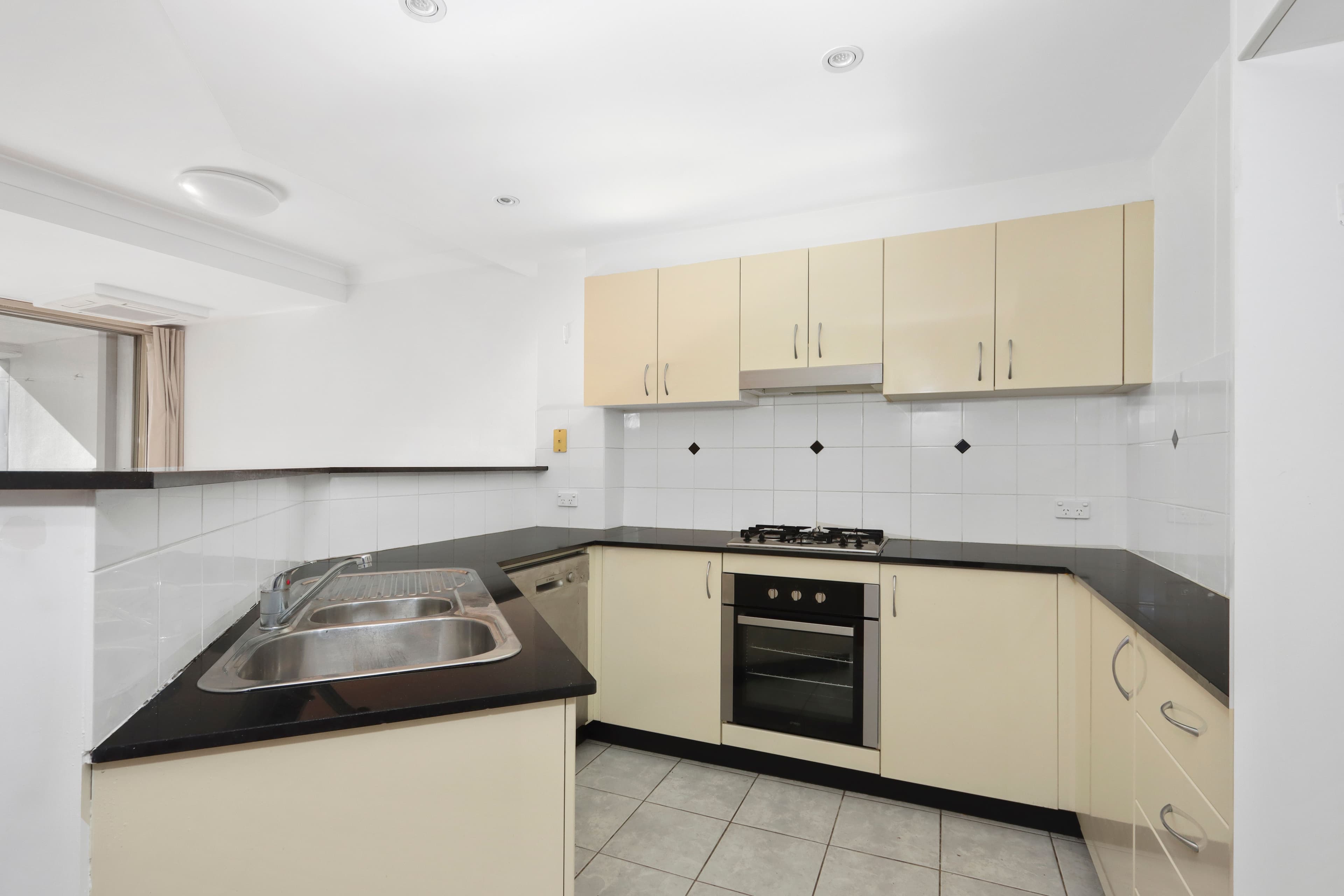 513-517 Kingsway, Miranda NSW 2228, Miranda - Thumbnail 2