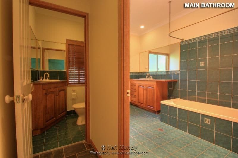 11 Condamine Drive, FERNVALE QLD 4306, Fernvale - Thumbnail 6