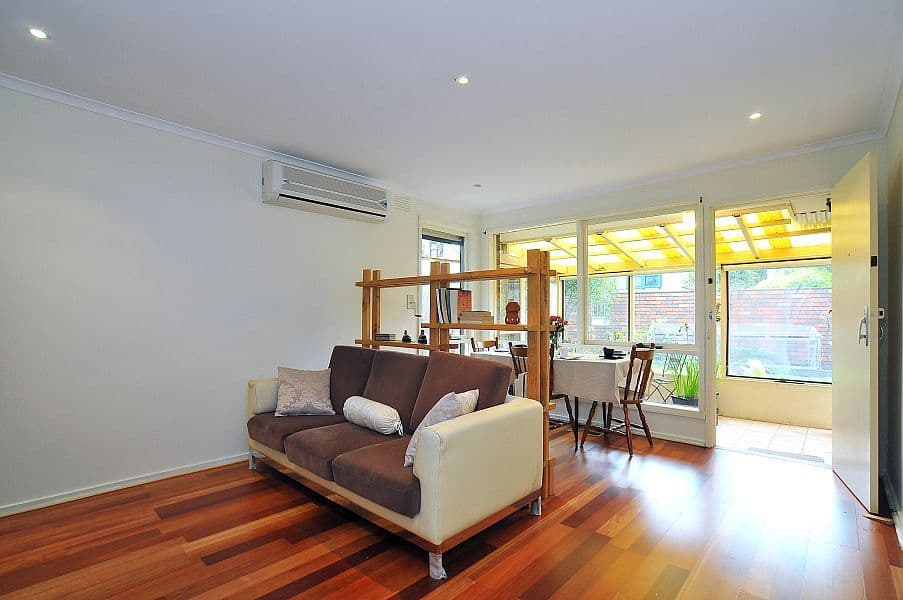 34 Barkly Terrace, MITCHAM VIC 3132, Mitcham - Thumbnail 2