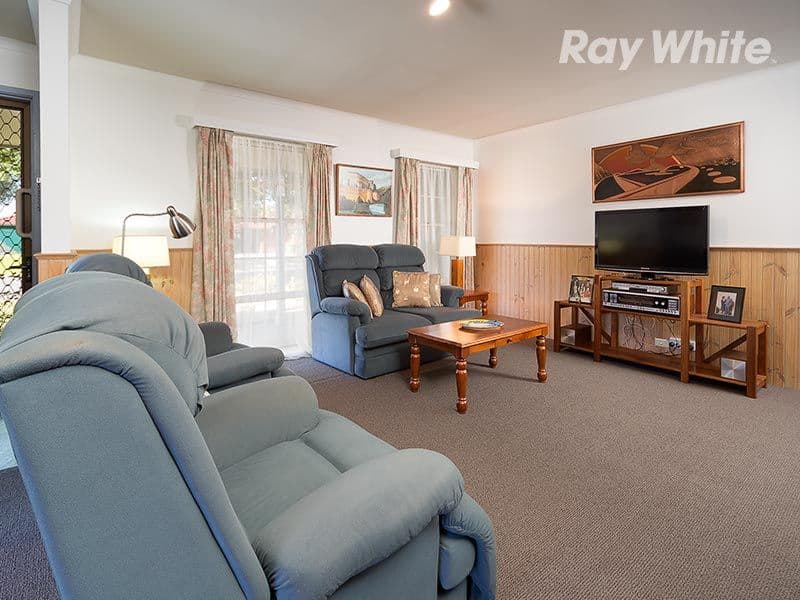 2 Saville Avenue, LAVINGTON NSW 2641, Lavington - Thumbnail 6