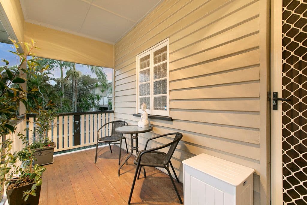 33 Cavillon Street, Holland Park QLD 4121, Holland Park - Thumbnail 2
