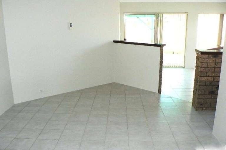 77 Mistral Street, FALCON WA 6210, Falcon - Thumbnail 3
