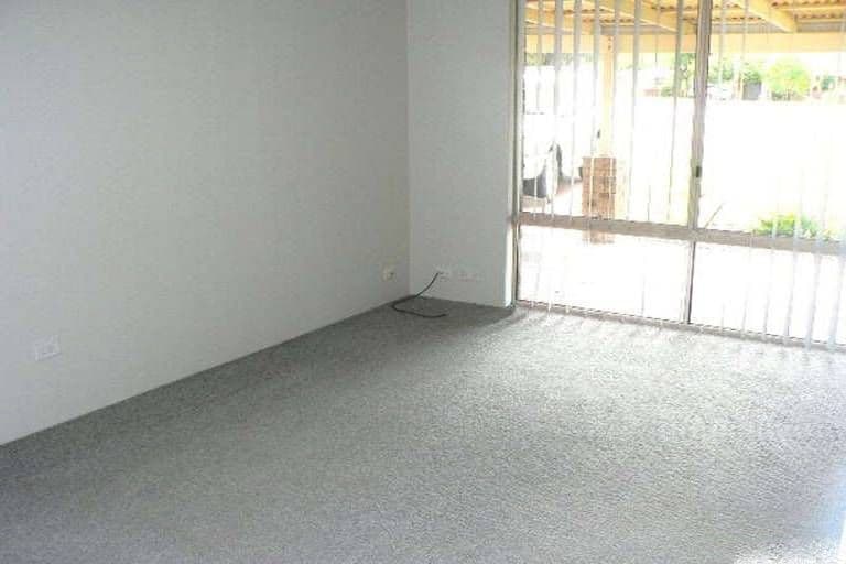 77 Mistral Street, FALCON WA 6210, Falcon - Thumbnail 6