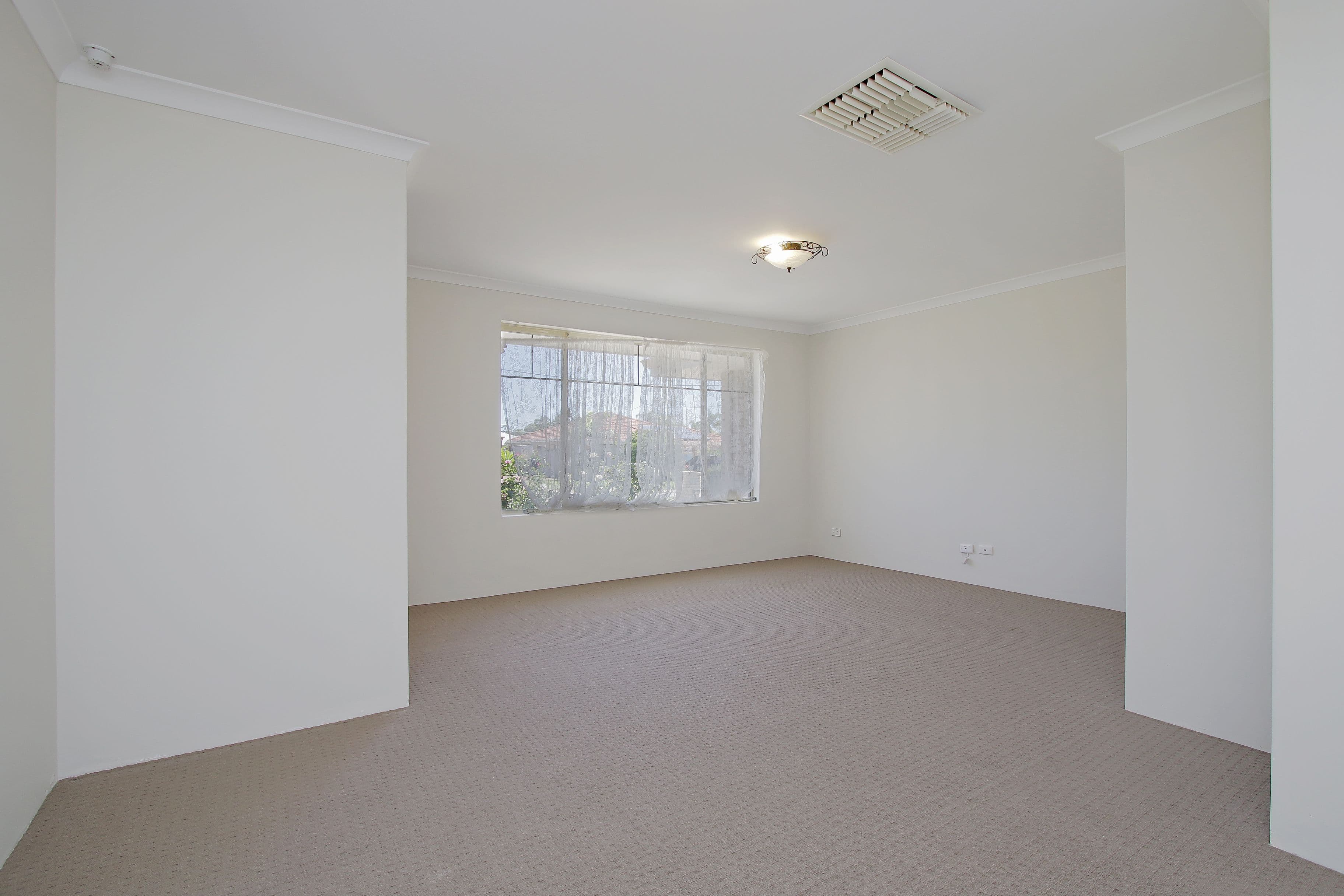 18 Schaffers Place, Thornlie WA 6108, Thornlie - Thumbnail 8