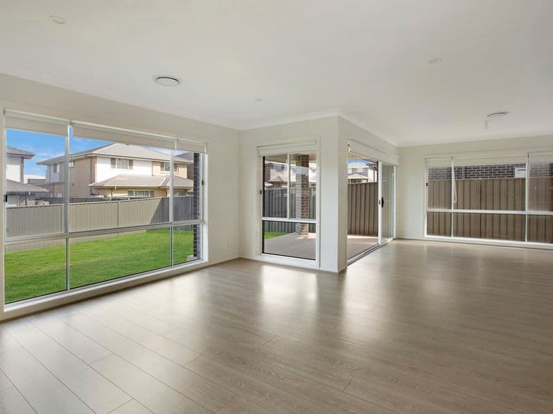 12 Carney Crescent, Schofields NSW 2762, Schofields - Thumbnail 4