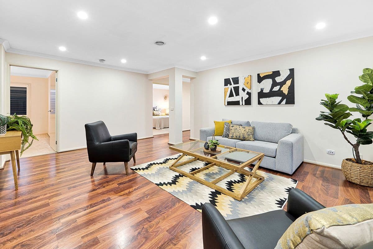 4 Castawellan Street, Lyndhurst VIC 3975, Lyndhurst - Thumbnail 2