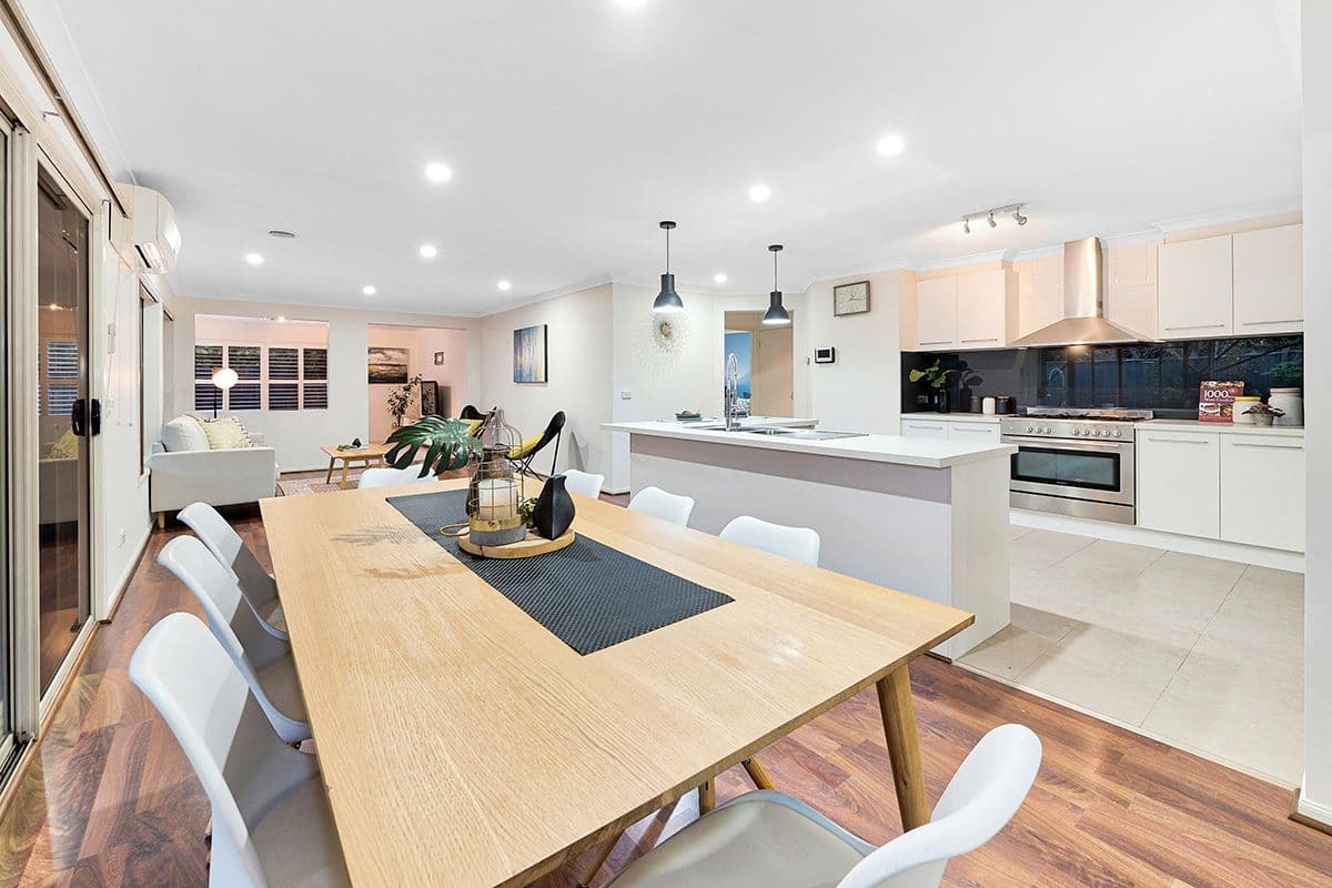 4 Castawellan Street, Lyndhurst VIC 3975, Lyndhurst - Thumbnail 5