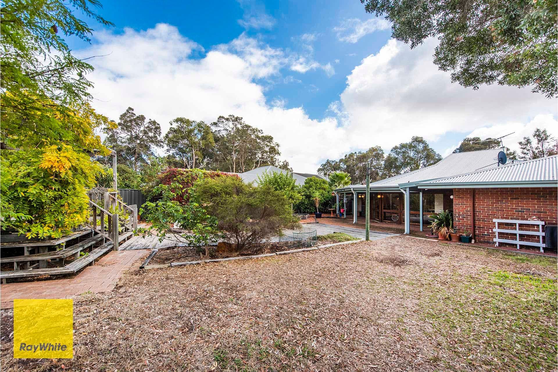 41 Snowball Road, Kalamunda WA 6076, Kalamunda - Thumbnail 4