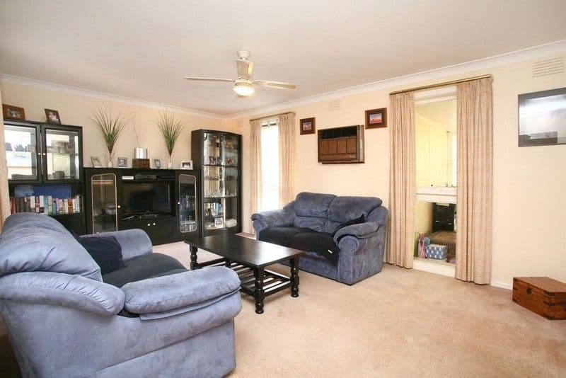23 Bexsarm Crescent, ROWVILLE VIC 3178, Rowville - Thumbnail 2