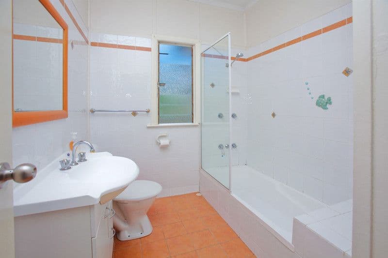 115 Camlet Street, MOUNT GRAVATT EAST QLD 4122, Mount Gravatt East - Thumbnail 2