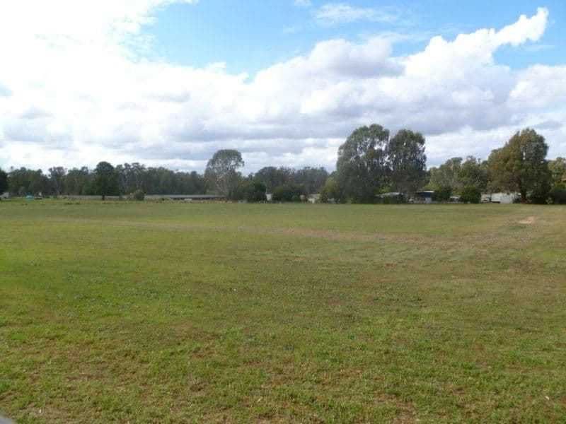 400 Honour Avenue, Corowa NSW 2646, Corowa - Thumbnail 2