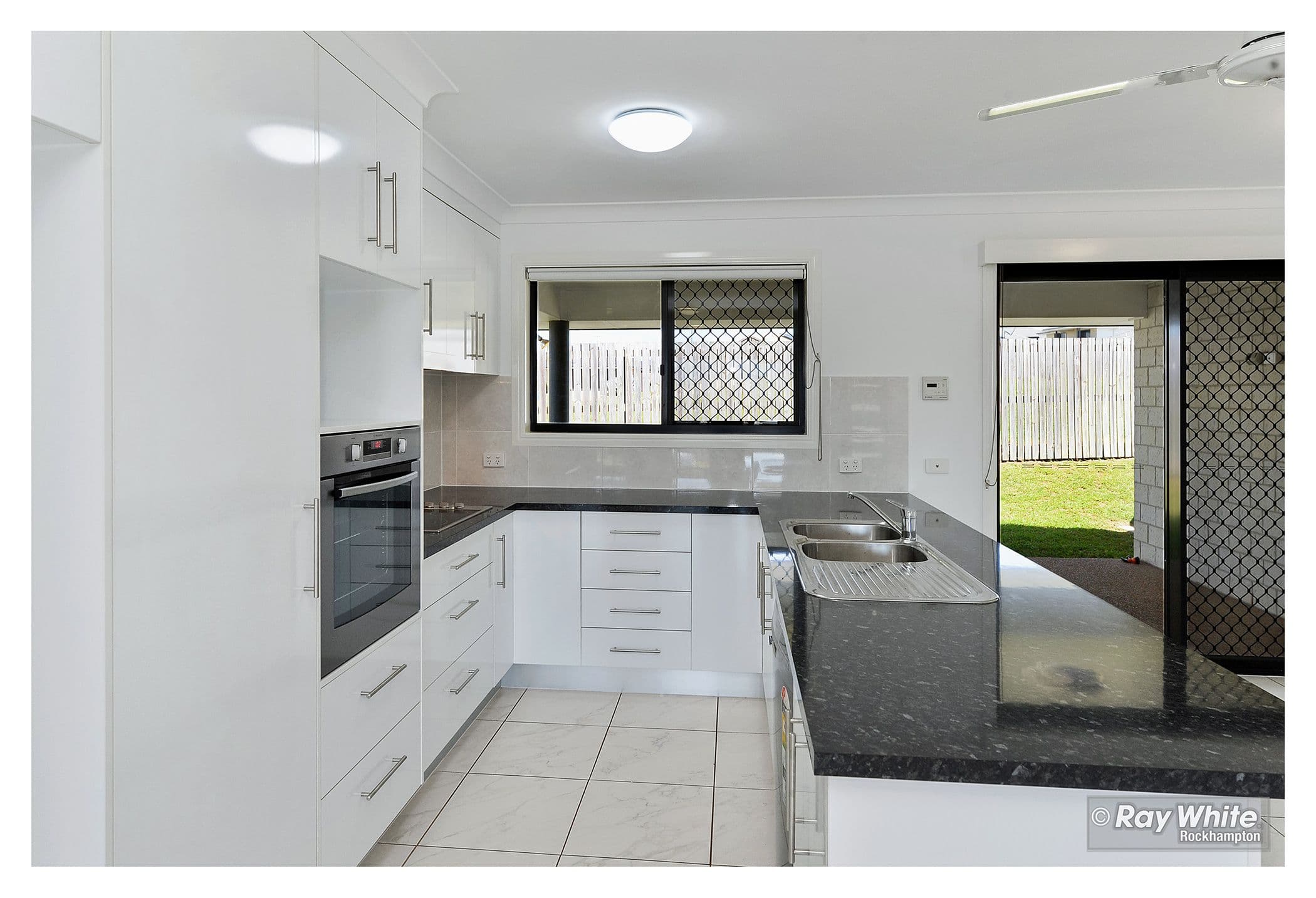 17 Jardine Court, Gracemere QLD 4702, Gracemere - Thumbnail 2