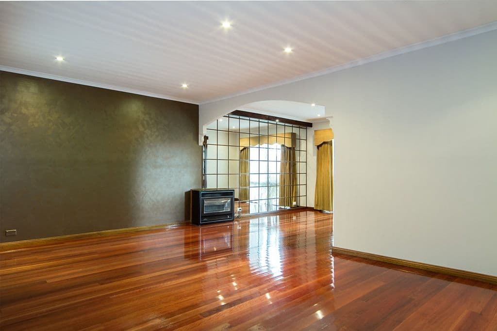 10 Witchwood Close, ALBANVALE VIC 3021, Albanvale - Thumbnail 2