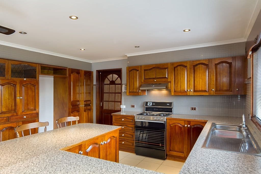10 Witchwood Close, ALBANVALE VIC 3021, Albanvale - Thumbnail 4