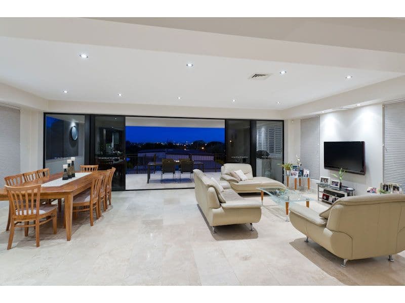 76 Highlands Street, WAVELL HEIGHTS QLD 4012, Wavell Heights - Thumbnail 4