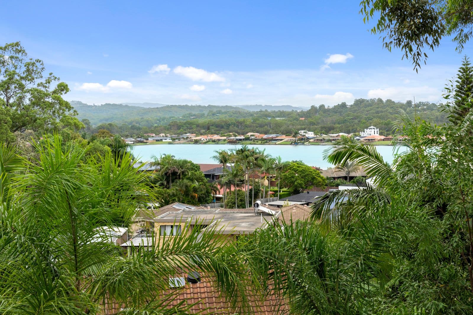 35 Currant Street, Elanora QLD 4221, Elanora - Thumbnail 2