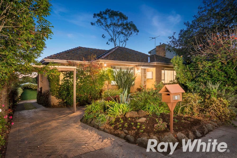 9 Arden Crescent, Rosanna VIC 3084, Rosanna - Image 1