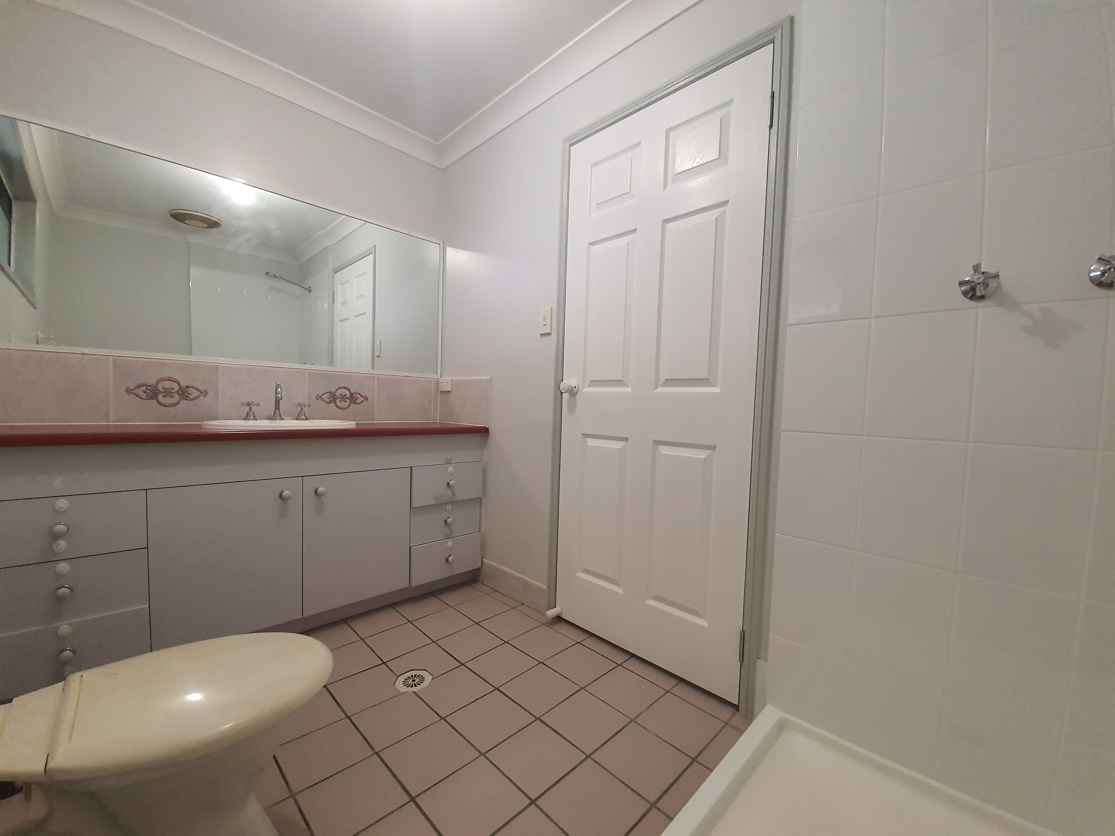 17 Cowan Crescent, Emerald QLD 4720, Emerald - Thumbnail 8