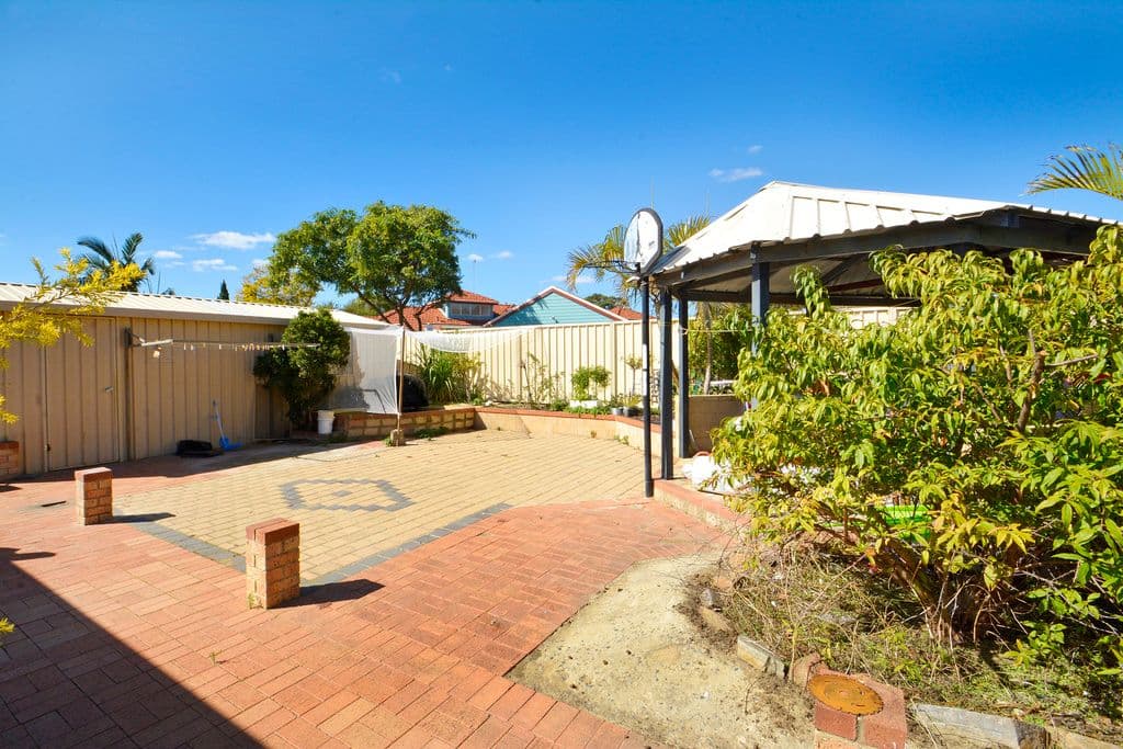 2 Frangipani Loop, Marangaroo WA 6064, Marangaroo - Thumbnail 5