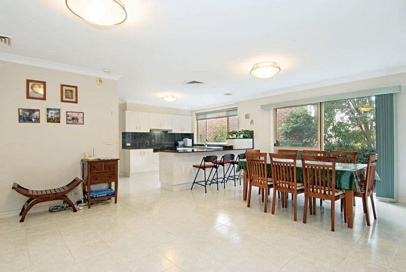 4 Cheryl Place, CASTLE HILL NSW 2154, Castle Hill - Thumbnail 2