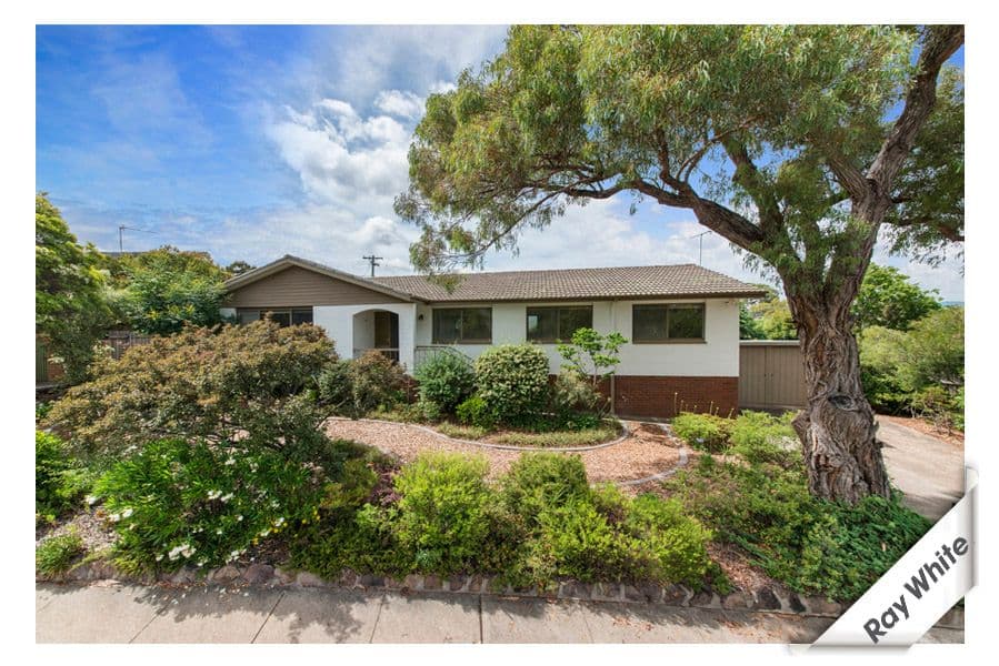 6 Hutchison Crescent, Kambah ACT 2902, Kambah - Image 1