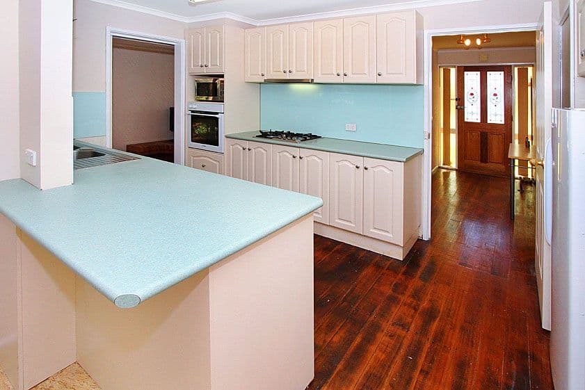 17 Henricks Court, MILL PARK VIC 3082, Mill Park - Thumbnail 2