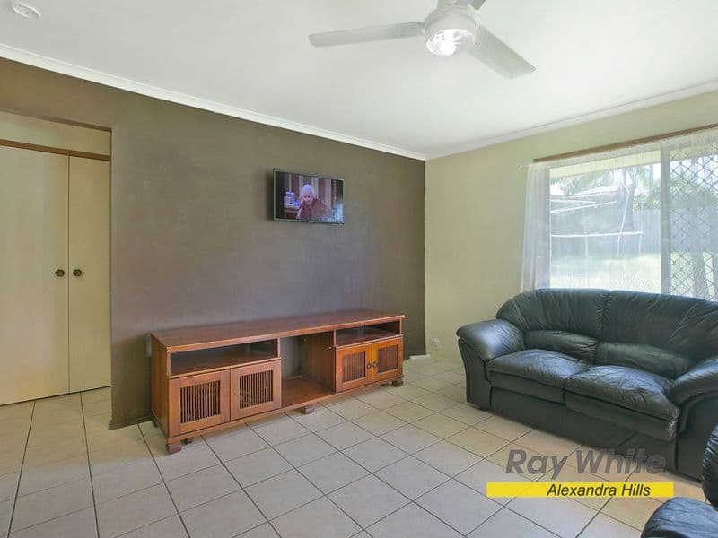 42 Cumberland Drive, Alexandra Hills QLD 4161, Alexandra Hills - Thumbnail 3
