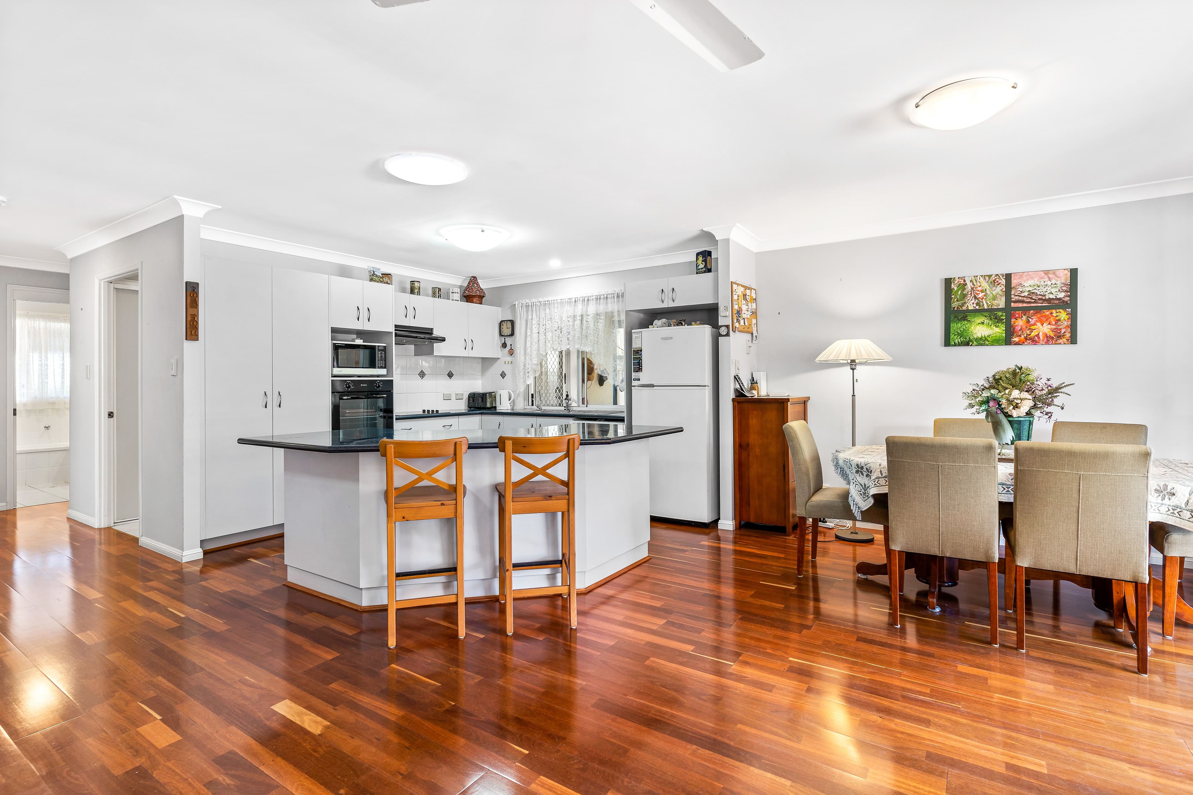 196 Logan Street, Eagleby QLD 4207, Eagleby - Thumbnail 2