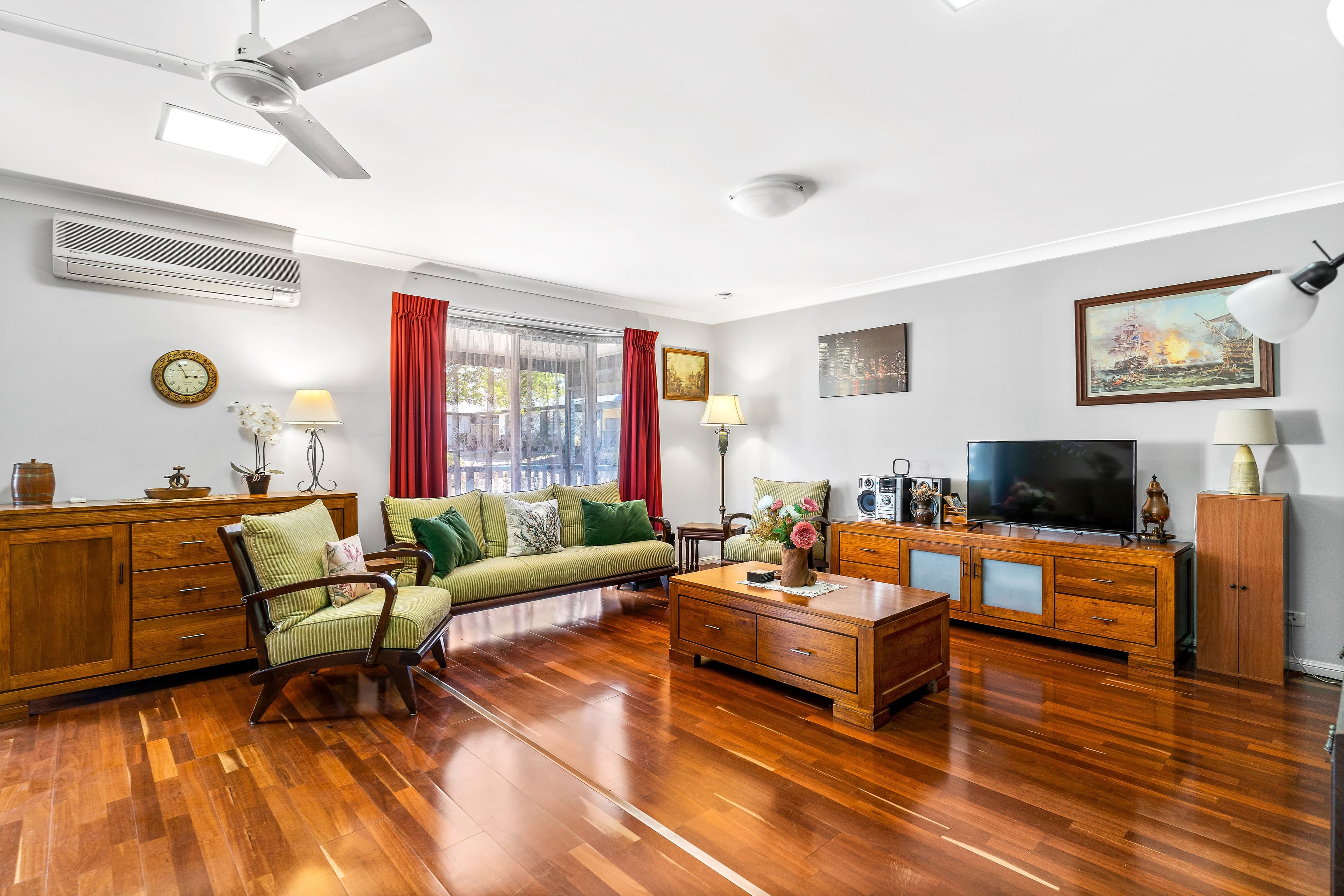 196 Logan Street, Eagleby QLD 4207, Eagleby - Thumbnail 3