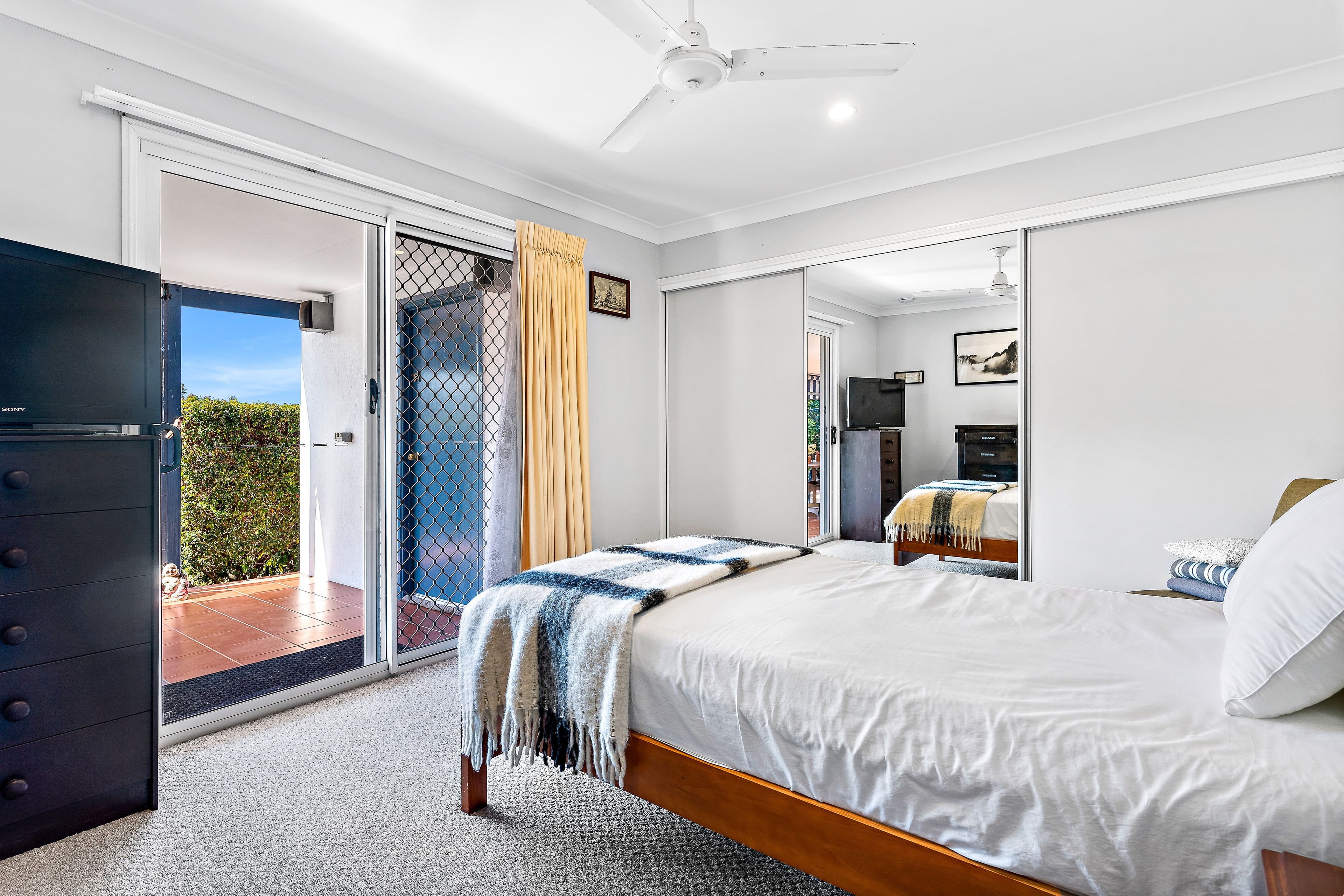 196 Logan Street, Eagleby QLD 4207, Eagleby - Thumbnail 4