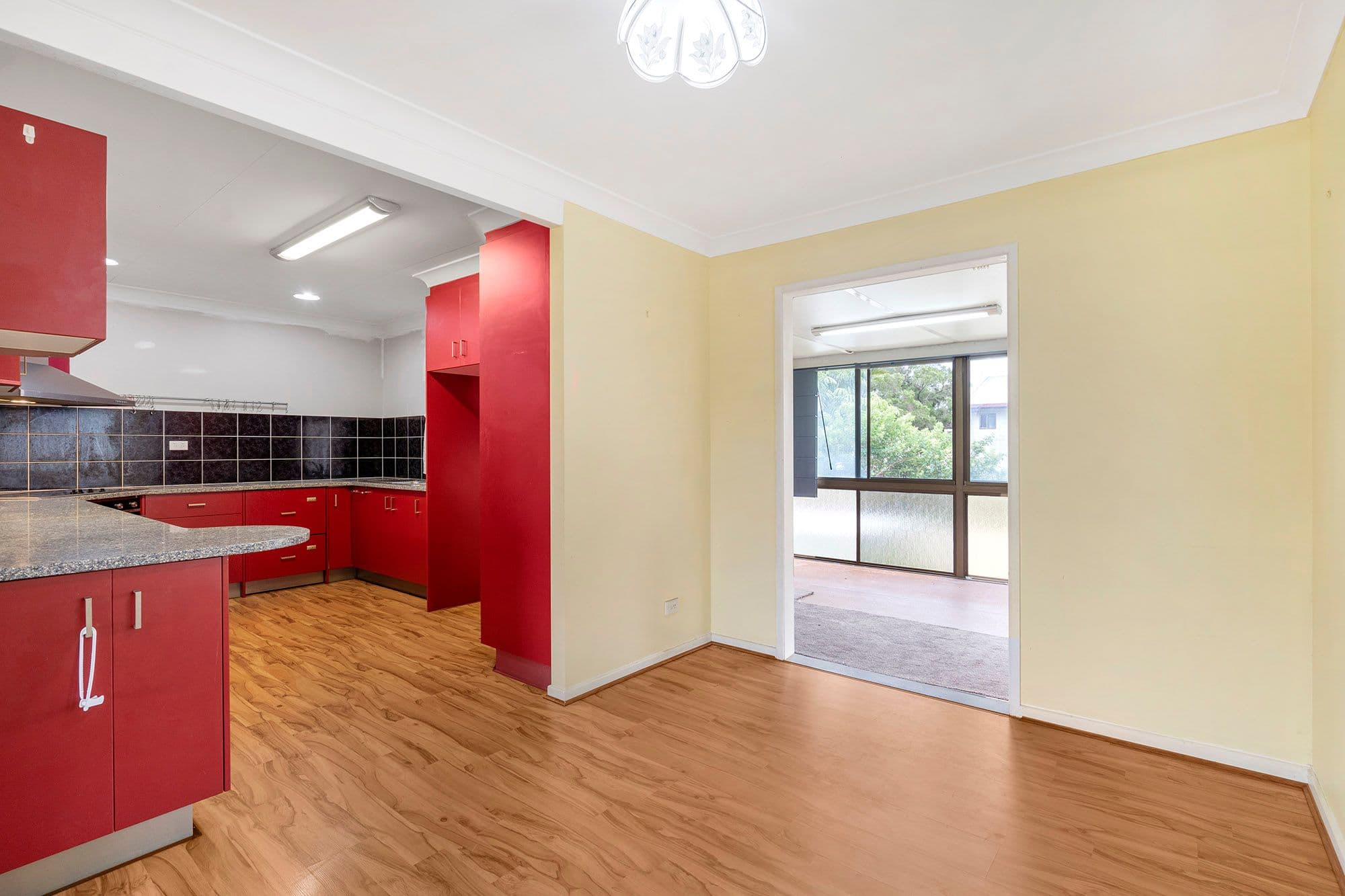 19 Ashton Street, Logan Central QLD 4114, Logan Central - Thumbnail 8