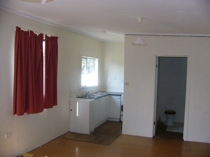 43 Mill Road, AVONDALE QLD 4670, Avondale - Thumbnail 2