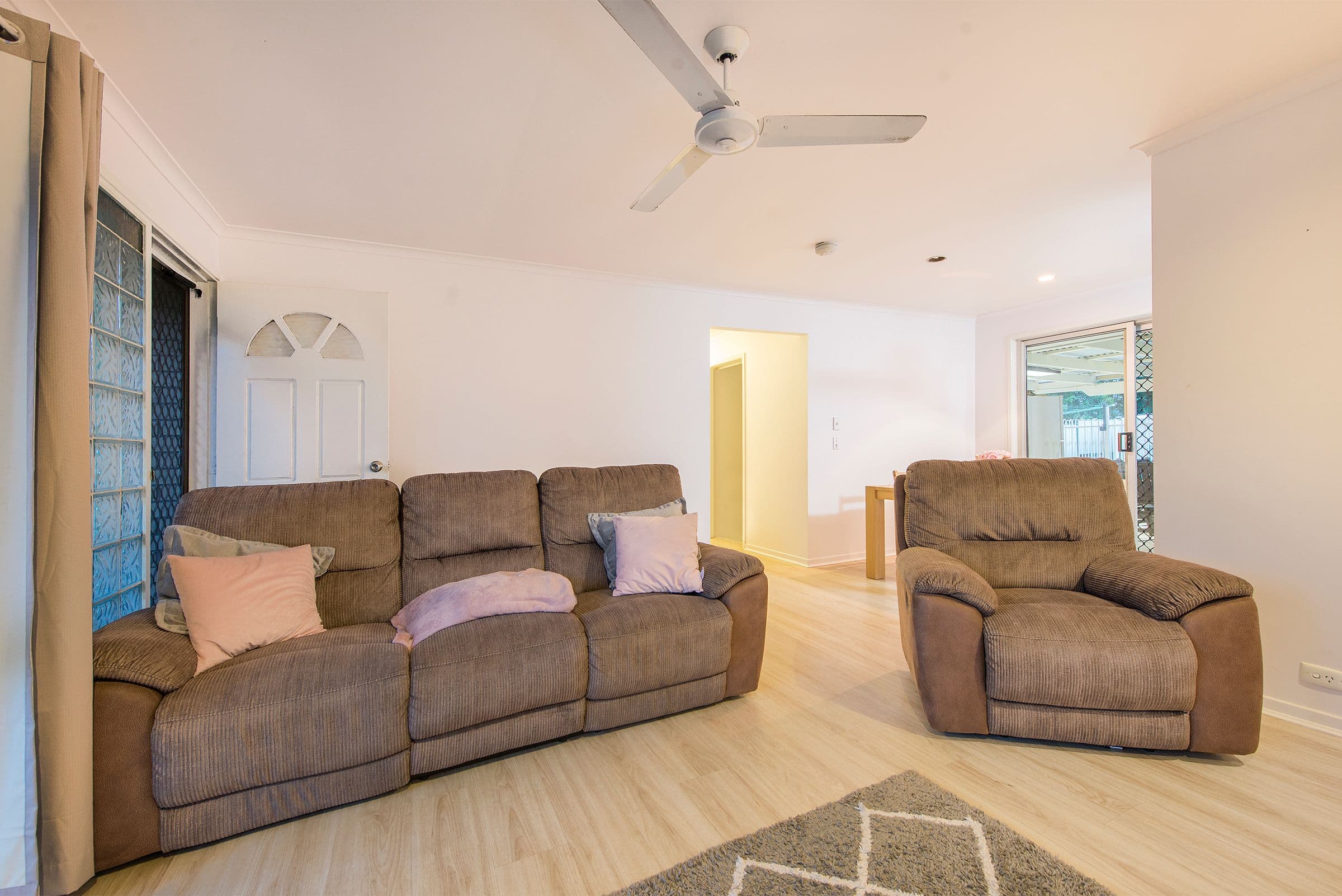 115 Estramina Road, Regents Park QLD 4118, Regents Park - Thumbnail 8