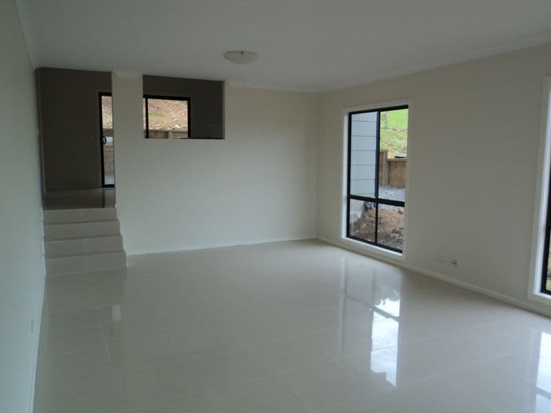 32a Bruce Street, UNANDERRA NSW 2526, Unanderra - Thumbnail 3