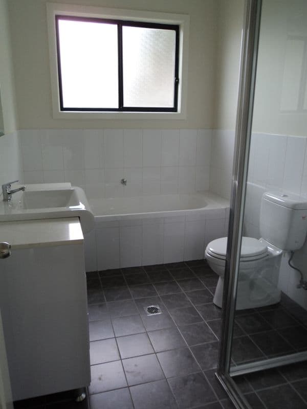 32a Bruce Street, UNANDERRA NSW 2526, Unanderra - Thumbnail 6