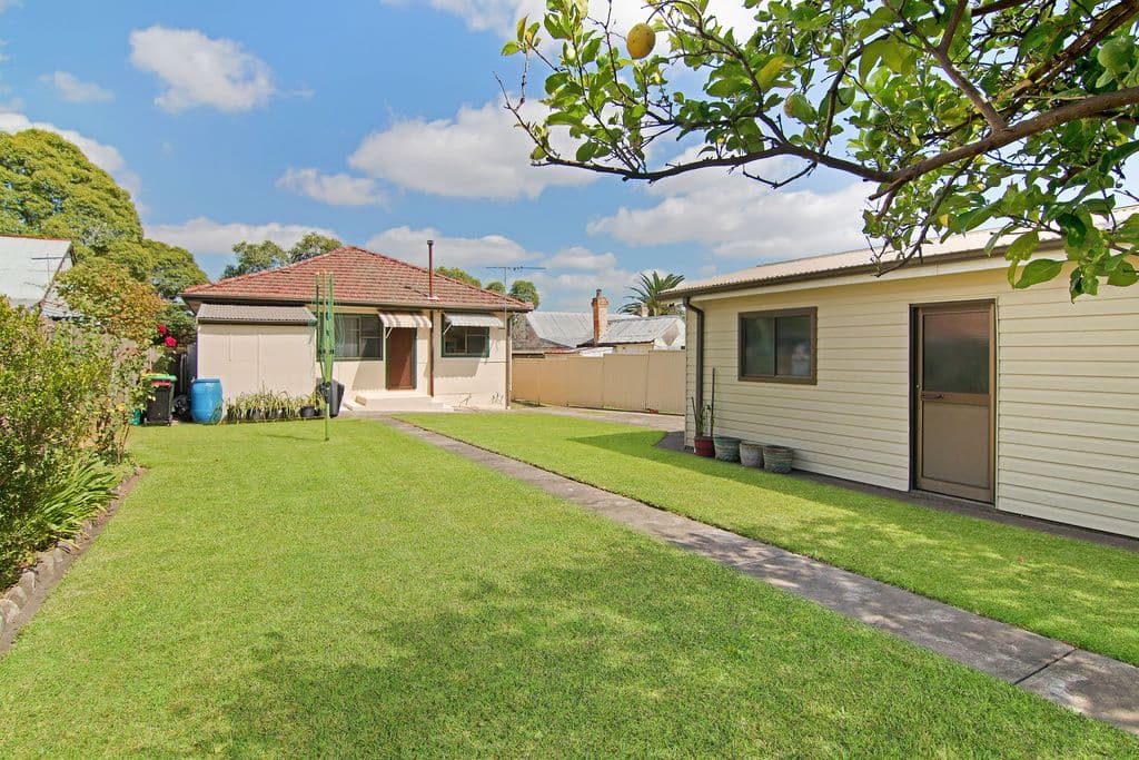 61 Graham Street, Auburn - Thumbnail 4