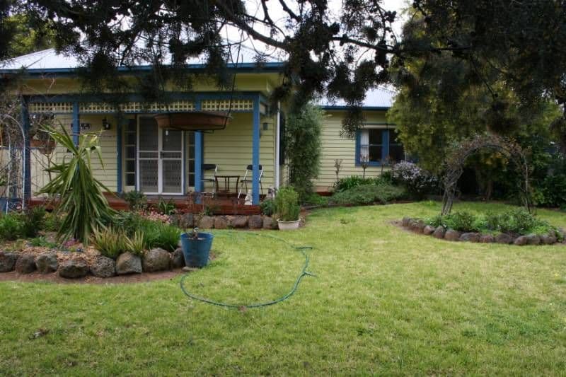 9 Edward Street, ROCHESTER VIC 3561, Rochester - Image 1