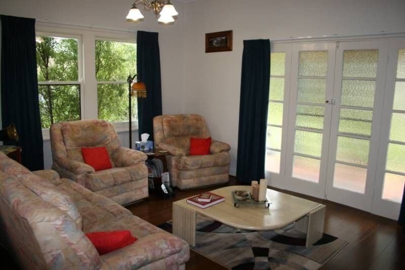 9 Edward Street, ROCHESTER VIC 3561, Rochester - Thumbnail 2
