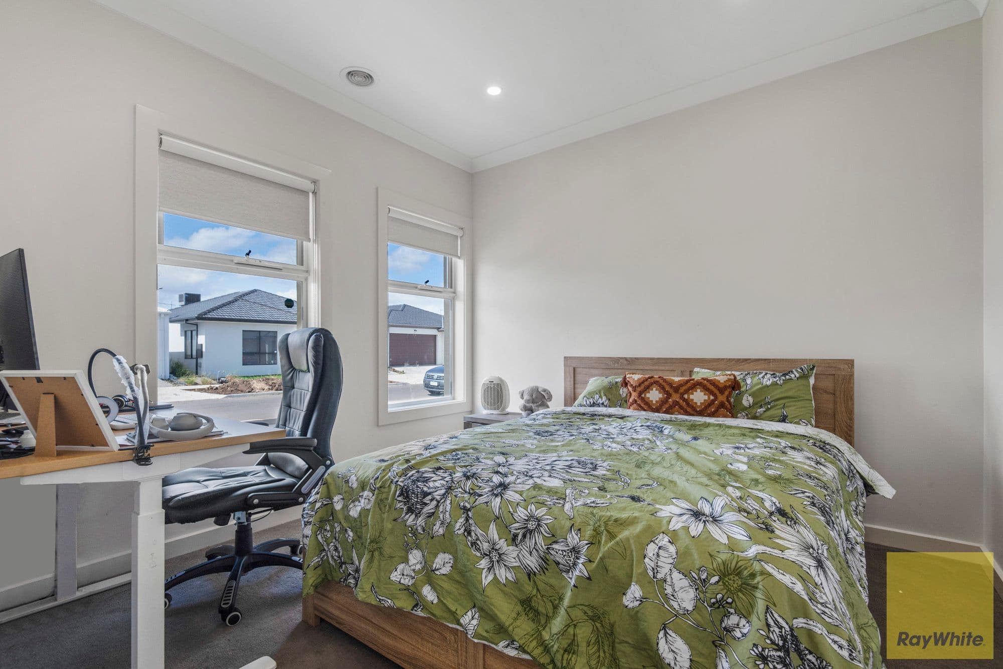 15 Eddy Crescent, Tarneit VIC 3029, Tarneit - Thumbnail 3
