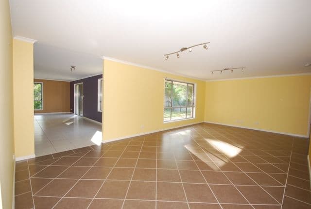 19 Caplick Outlook, Ormeau, QLD, 4208, Ormeau - Thumbnail 6